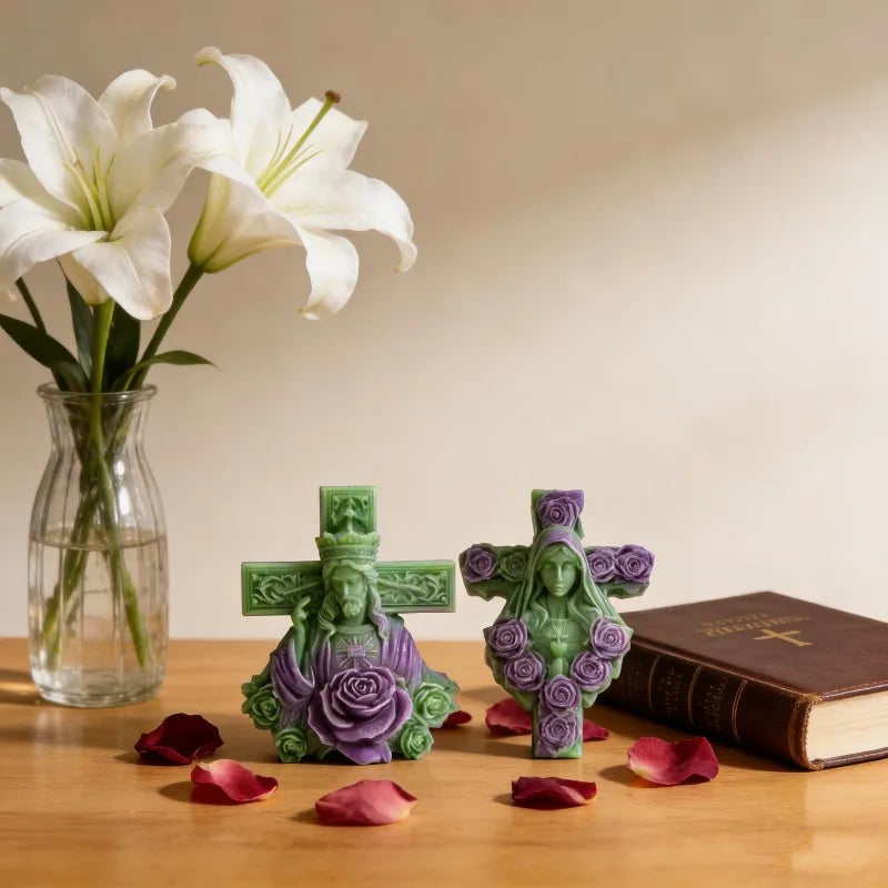 Moule en Silicone Croix et Vierge Marie aux Roses – Bougie, Savon, Plâtre