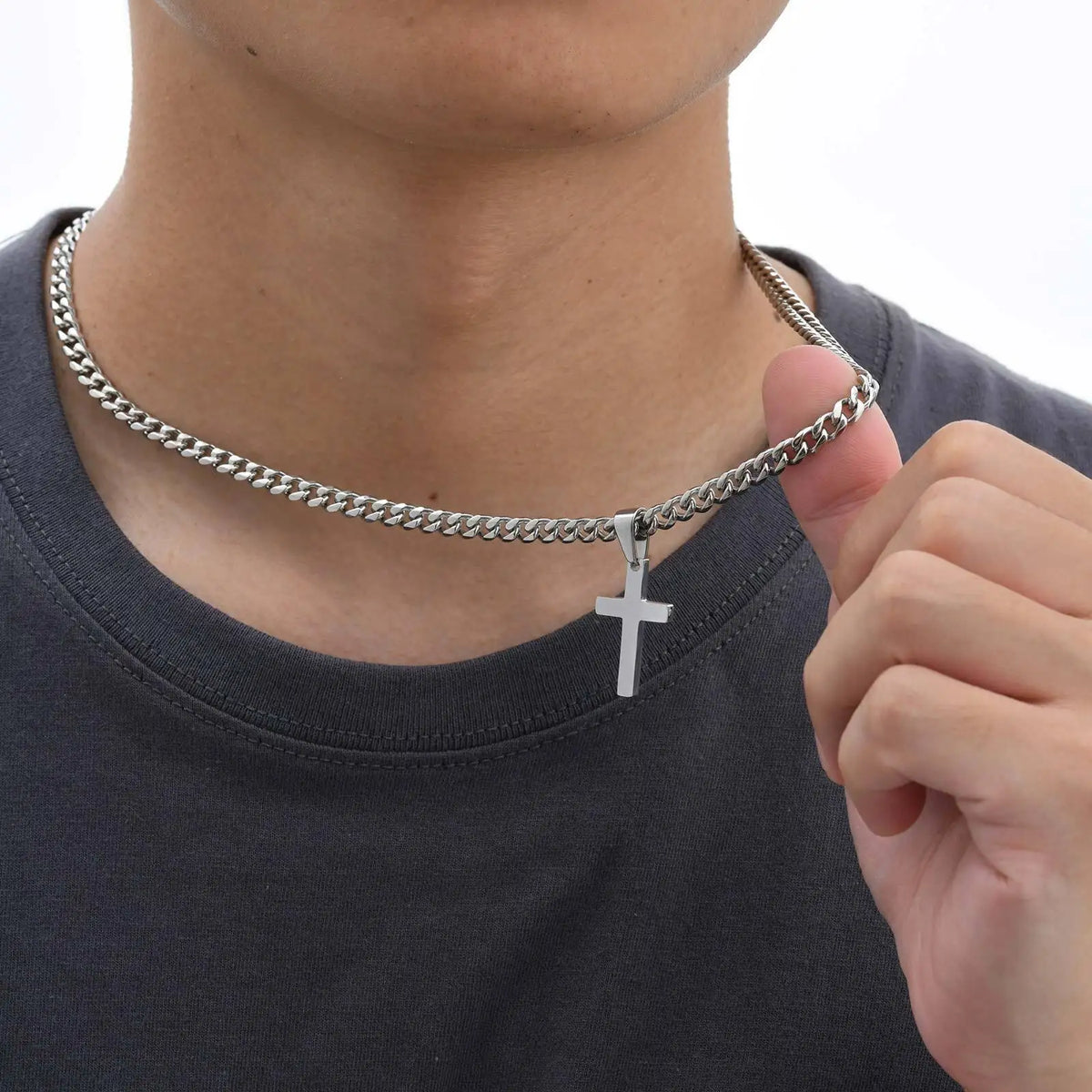 Collier Croix Homme en Acier – Chaîne Gourmette 50 cm