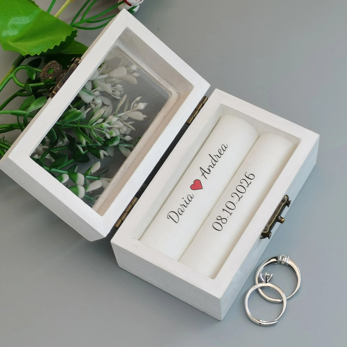 Boîte à Alliances en Bois Blanc Personnalisée – Prénoms & Date de Mariage