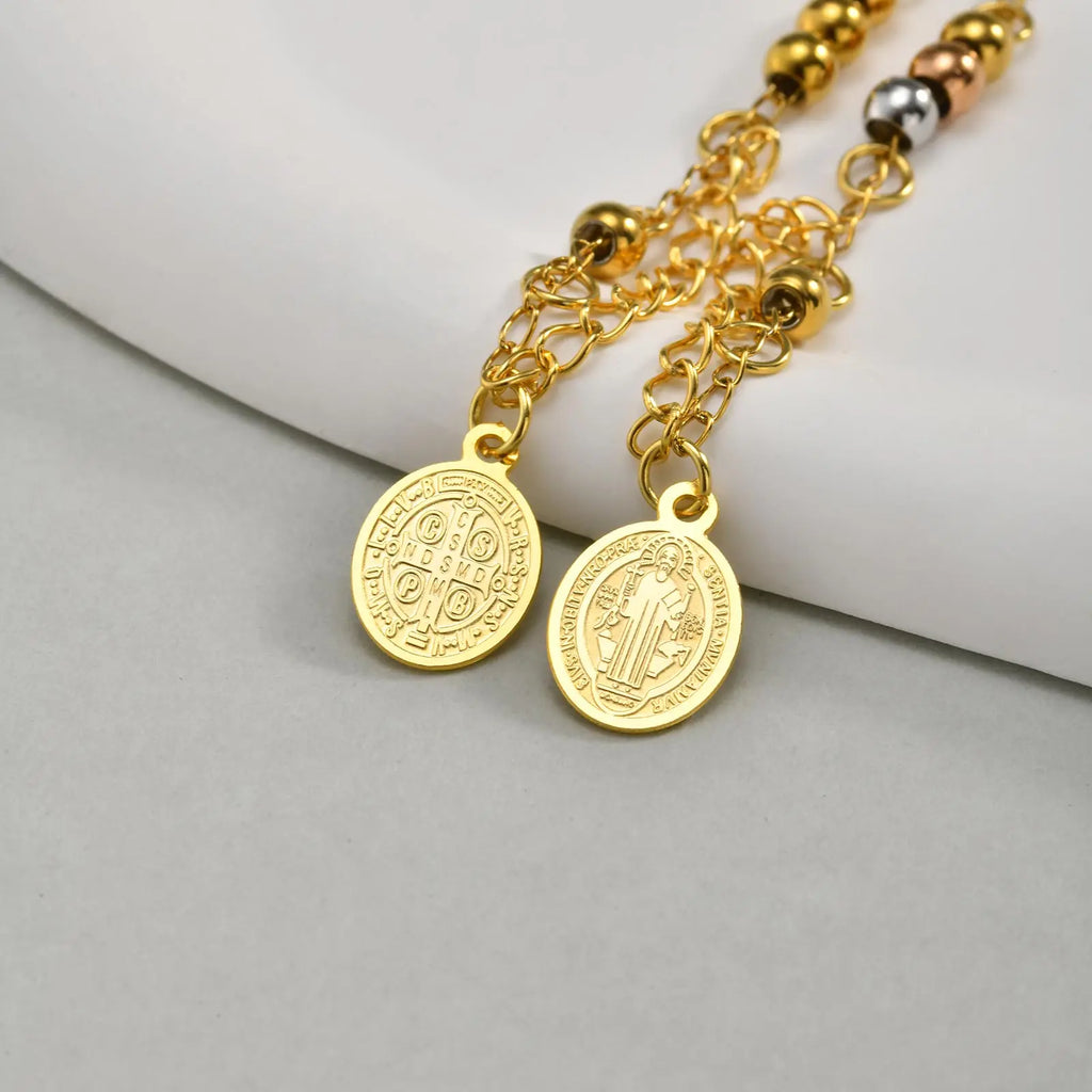 Bracelet Croix & Médaille – Perles Dorées ou Tricolores