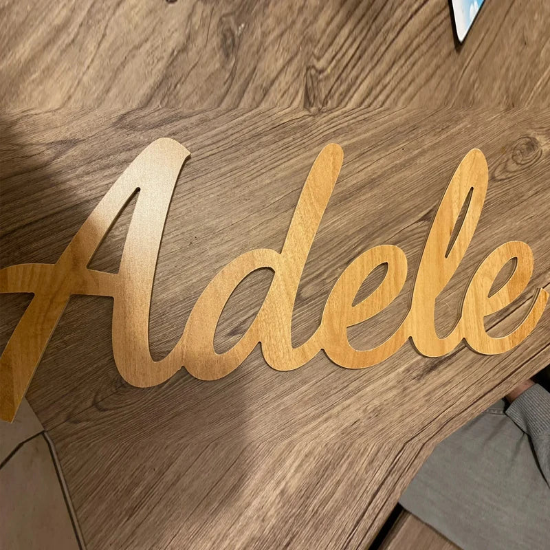 Plaque Prénom en Bois pour Chambre de Bébé