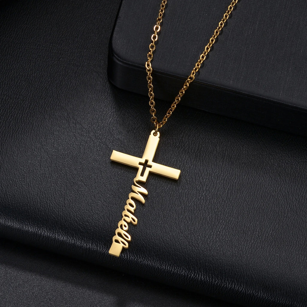 Collier Croix Personnalisé au Prénom – Cadeau de Baptême & Communion