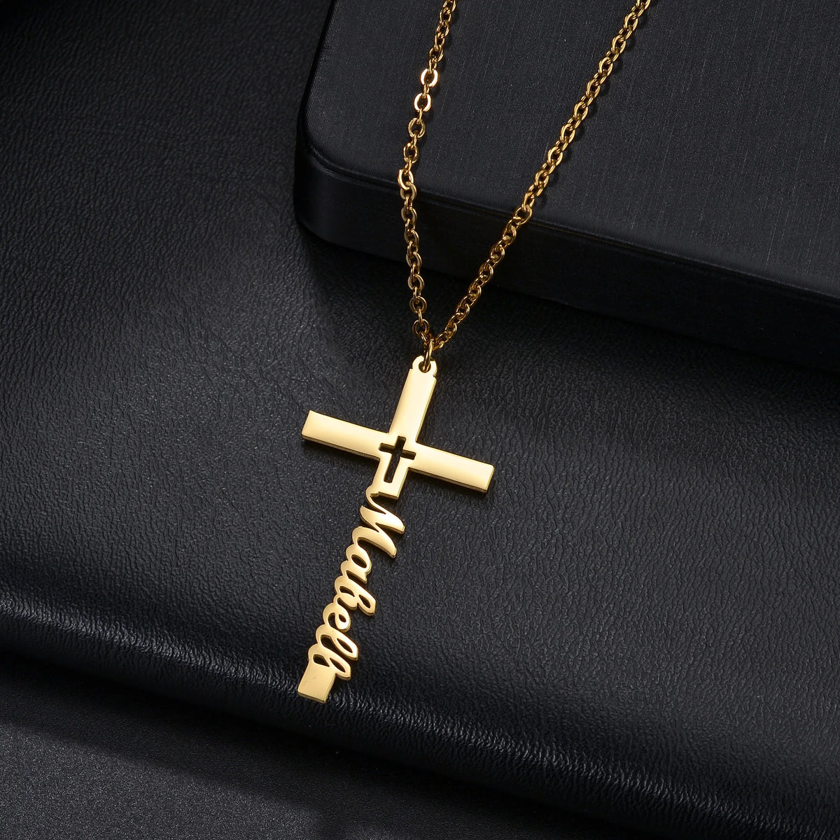 Collier Croix Personnalisé au Prénom – Cadeau de Baptême & Communion