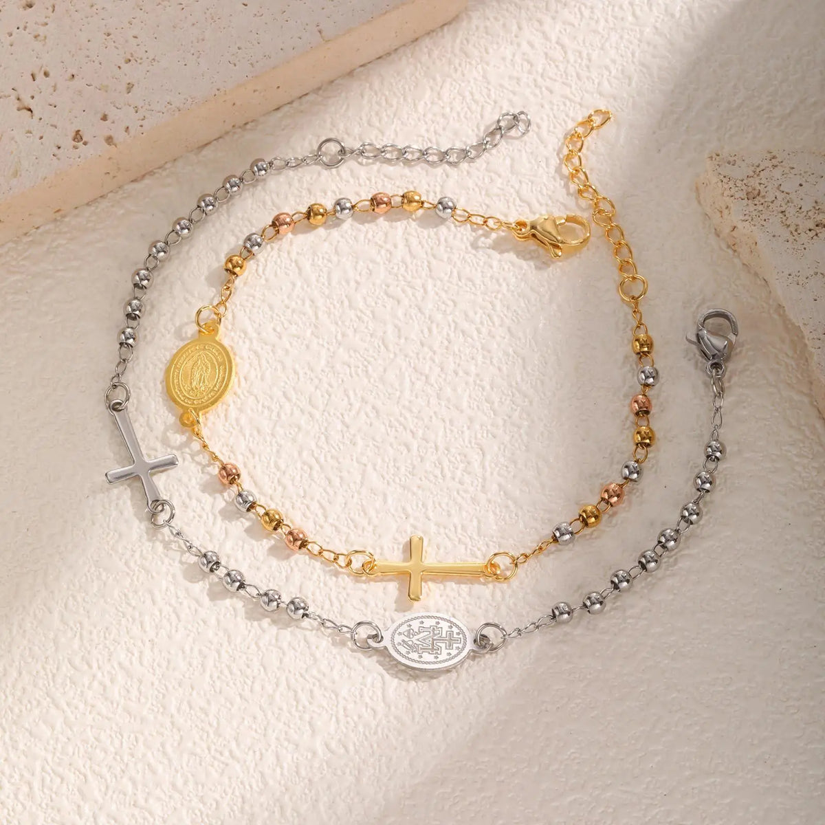 Bracelet Fin Croix & Médaille Vierge Marie – Acier Inoxydable